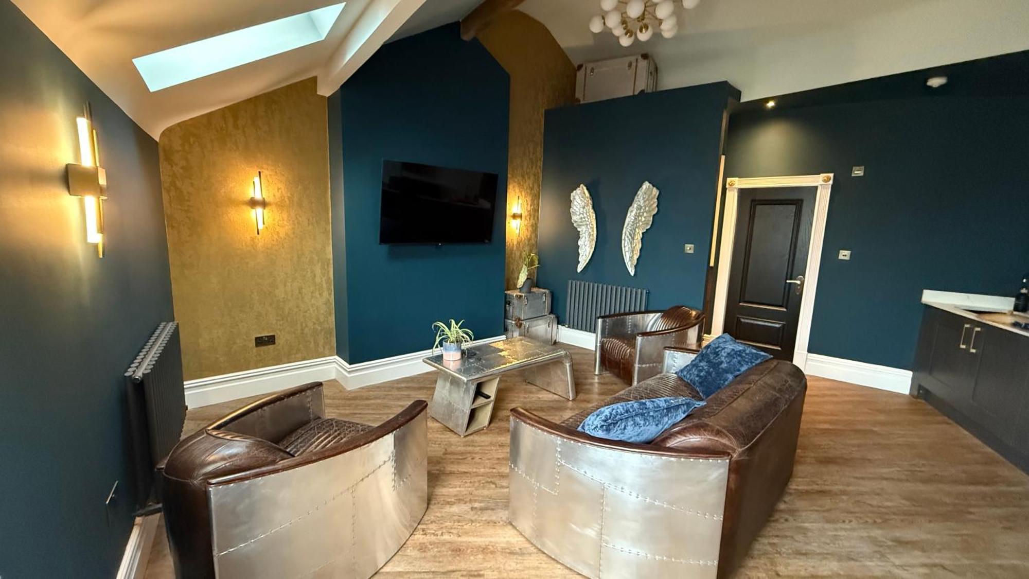 The Loft At One Luxury Penthouse Apartment Wigan Exterior photo
